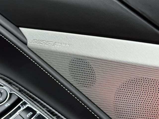 Chevrolet CORVETTE 2021-09 24358-14