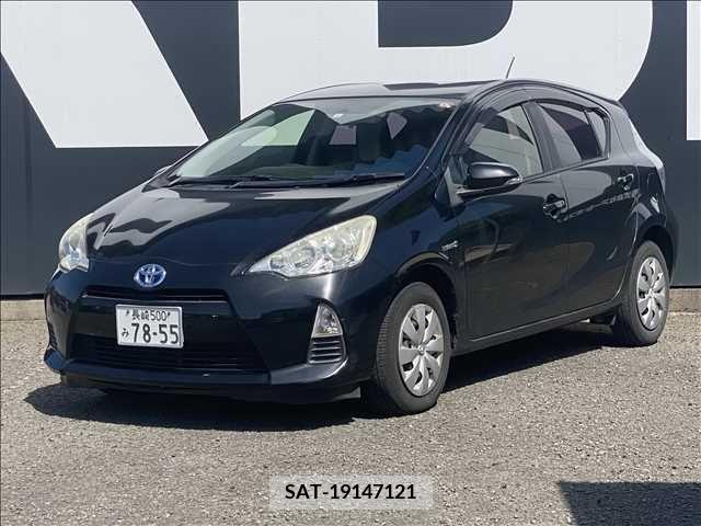 Toyota AQUA 2012-04 292313-0