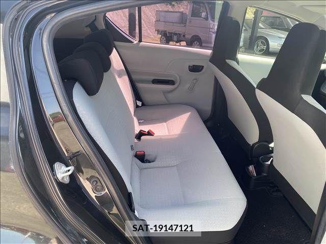 Toyota AQUA 2012-04 292313-12