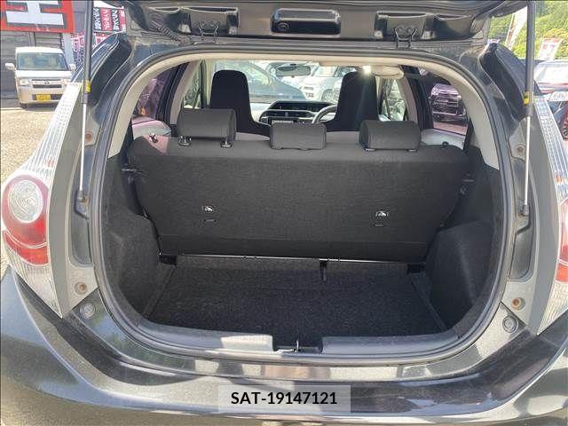 Toyota AQUA 2012-04 292313-15