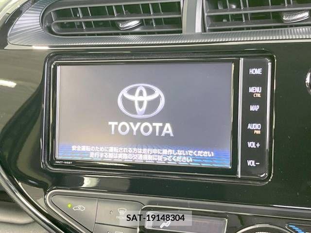 Toyota AQUA 2019-02 383898-2