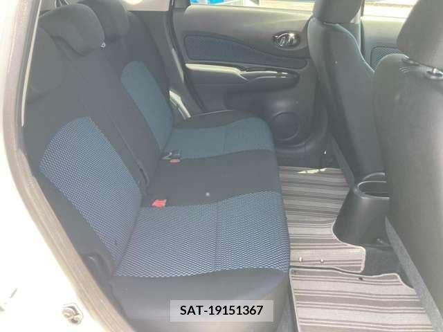 Nissan NOTE 2015-08 384878-16