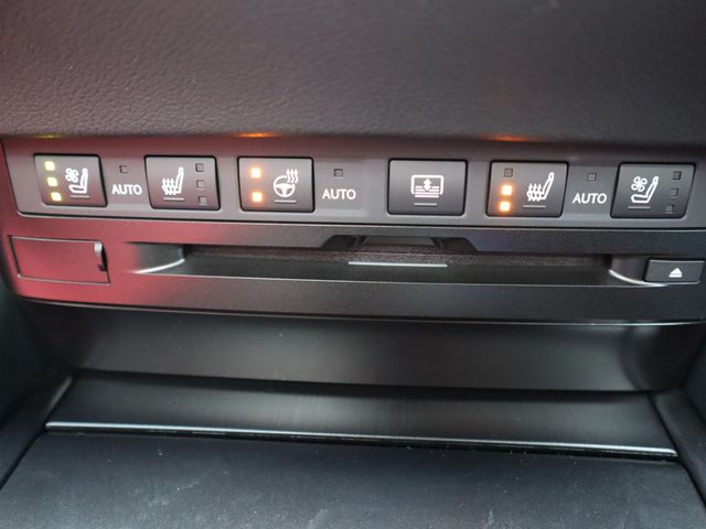 Lexus ES 2019-08 1275-16
