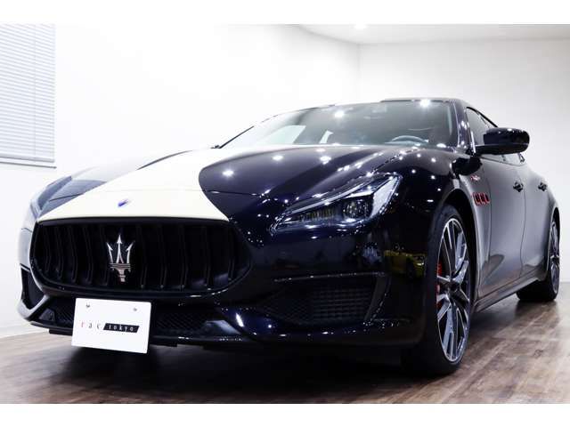 Maserati QUATTROPORTE 2021-12 189090-1