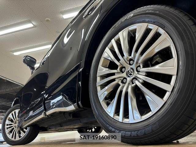 Toyota HARRIER 2020-11 247279-19