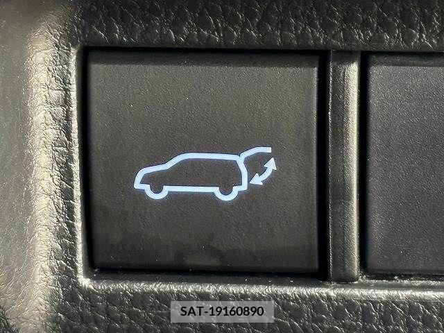 Toyota HARRIER 2020-11 247279-8
