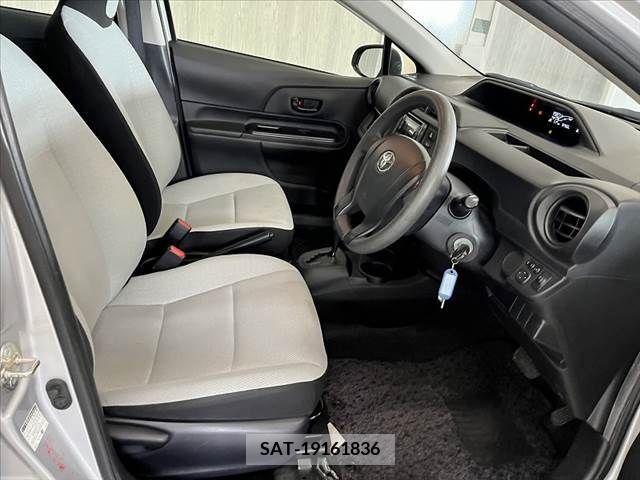 Toyota AQUA 2015-12 314044-15