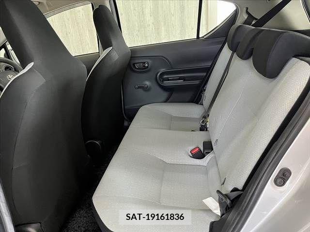Toyota AQUA 2015-12 314044-18