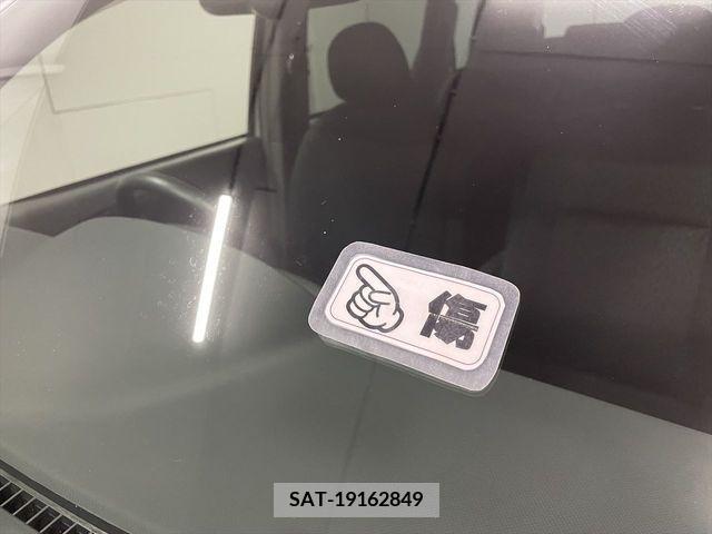 Toyota SIENTA 2013-11 374733-27