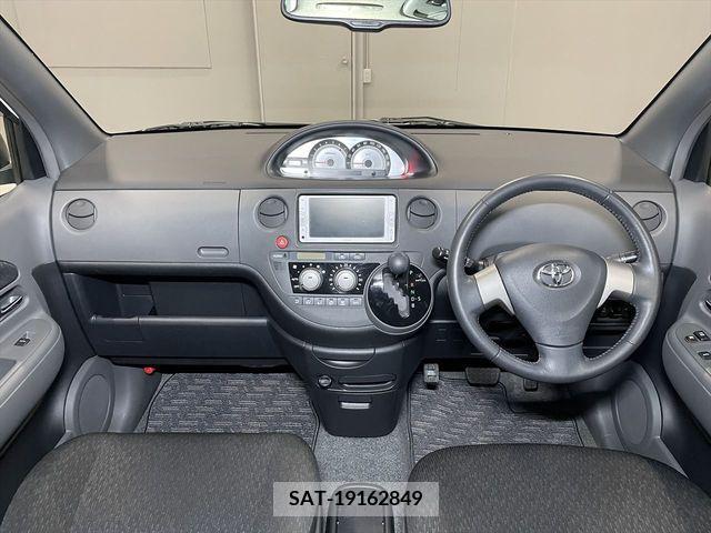 Toyota SIENTA 2013-11 374733-15