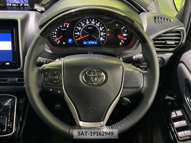 Toyota NOAH 2021-09 392827-12