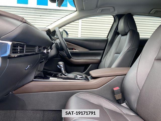 Mazda CX-30 2019-11 346332-12