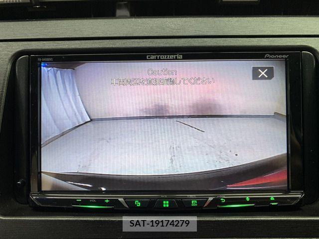 Toyota PRIUS 2009-12 217853-18