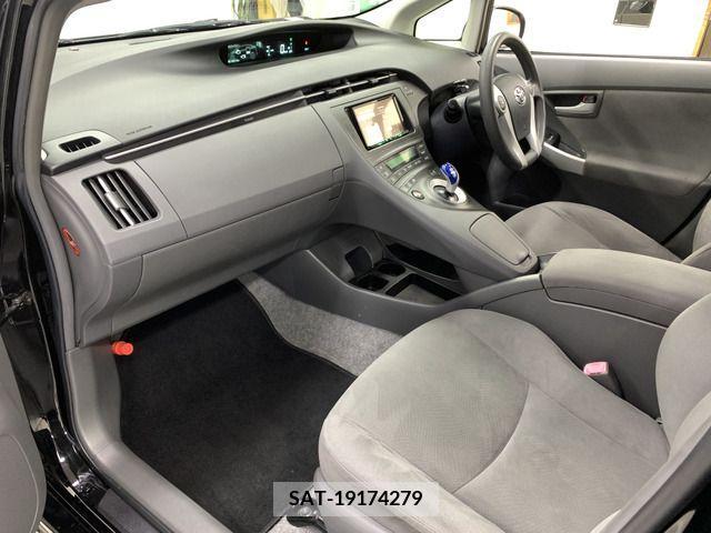 Toyota PRIUS 2009-12 217853-11