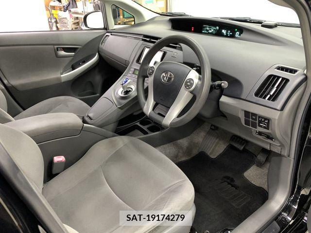 Toyota PRIUS 2009-12 217853-7