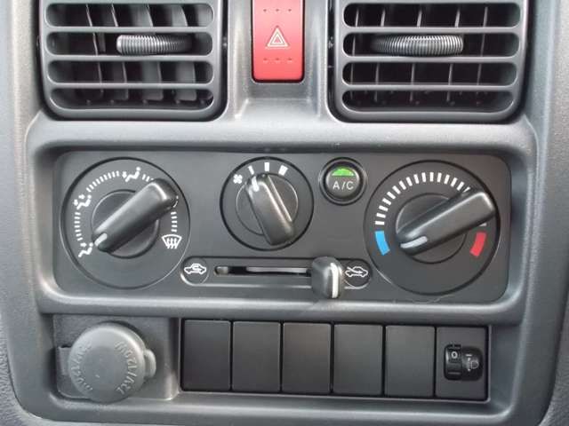 Nissan CLIPPER 2020-01 18304-5
