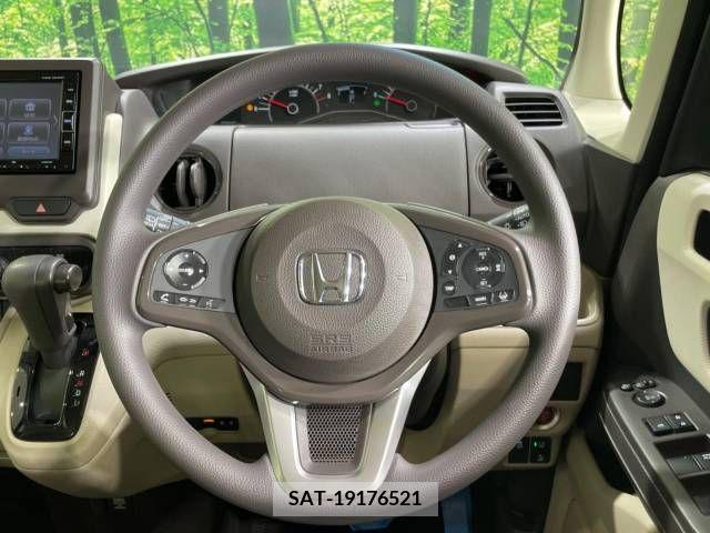 Honda N BOX 2018-04 306965-11