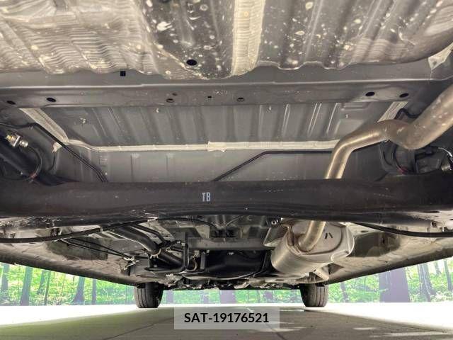 Honda N BOX 2018-04 306965-19