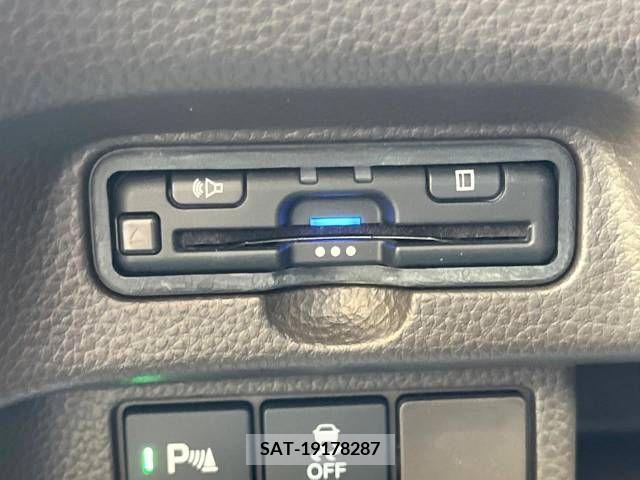 Honda N BOX 2021-06 307265-9