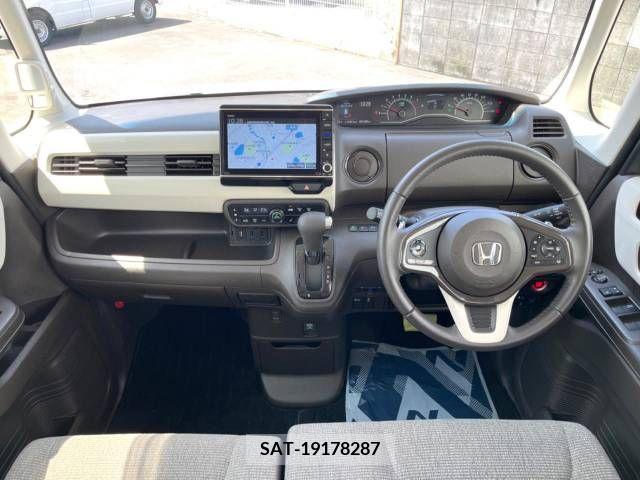 Honda N BOX 2021-06 307265-1