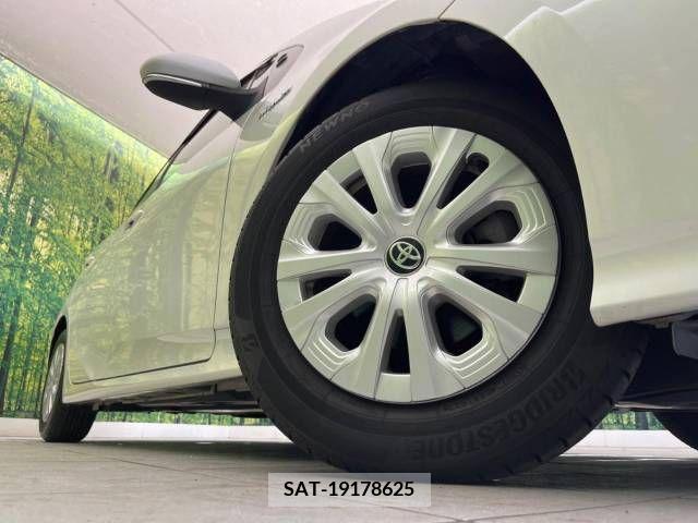Toyota PRIUS 2019-02 322534-13