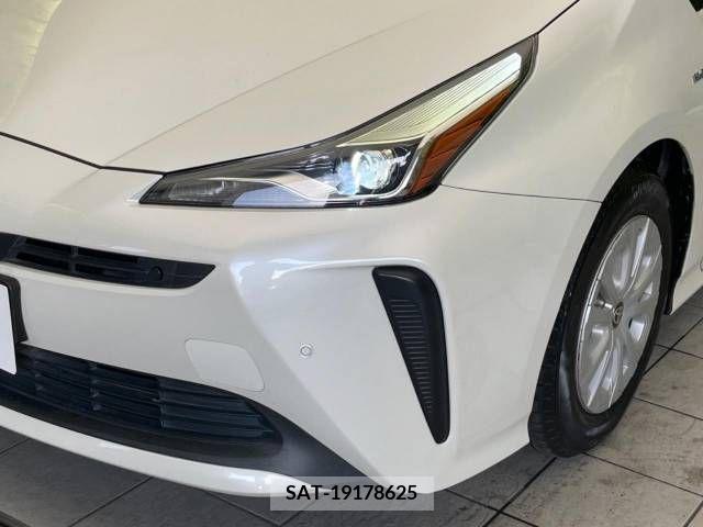 Toyota PRIUS 2019-02 322534-12