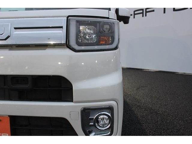Daihatsu WAKE 2017-07 193663-4