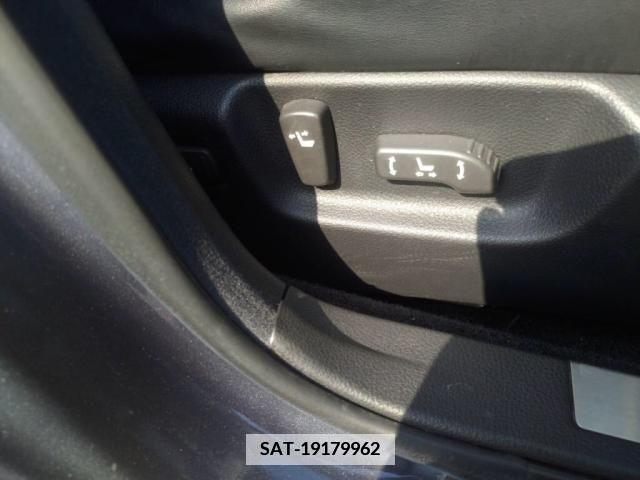 Nissan FUGA 2008-09 388103-19