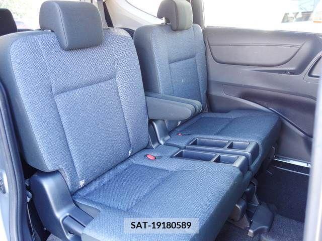Toyota SIENTA 2017-02 213375-13