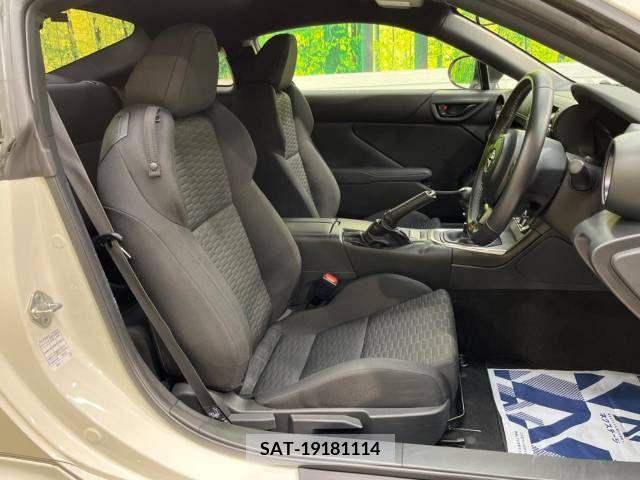 Toyota 86 2022-04 225452-8