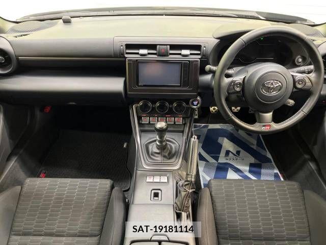 Toyota 86 2022-04 225452-1