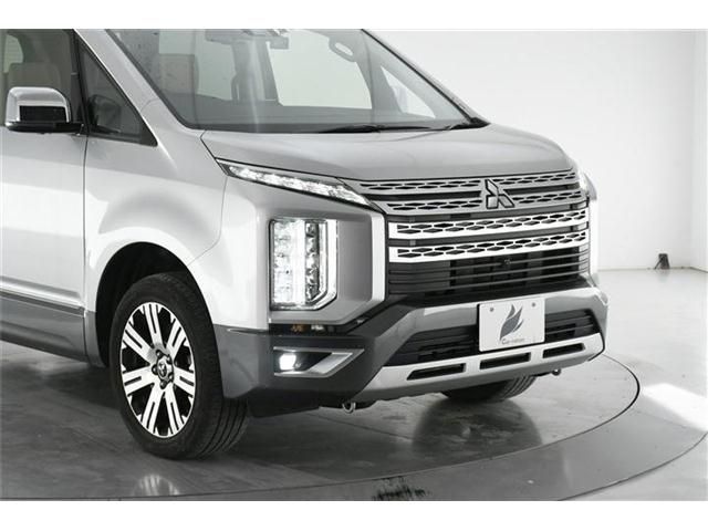 Mitsubishi DELICA D5 2020-03 194337-2
