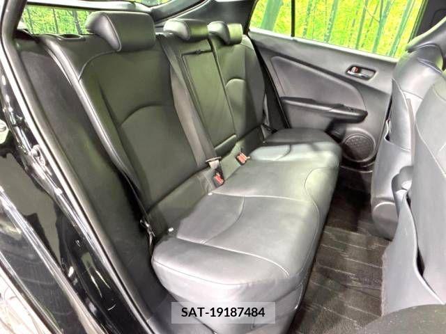 Toyota PRIUS 2020-03 282957-9