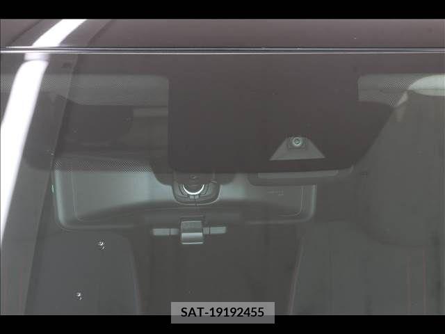 Nissan LEAF 2019-01 329609-14