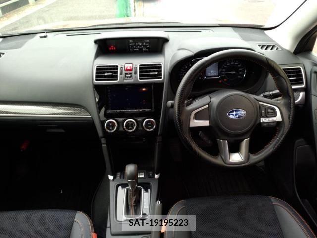 Subaru FORESTER 2016-01 386689-2