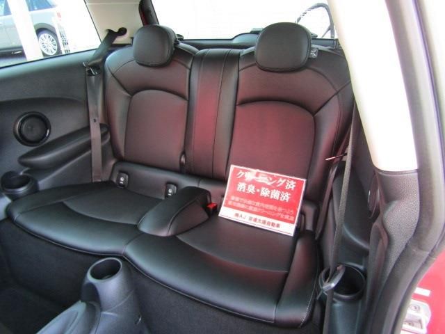 Bmw MINI 2018-04 7982-8
