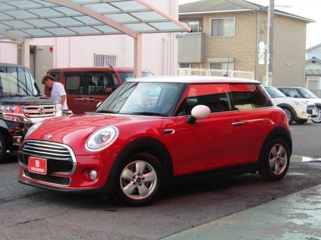 Bmw MINI 2018-04 7982-3