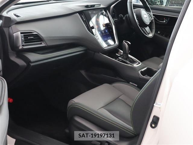 Subaru OUTBACK 2023-03 220560-14