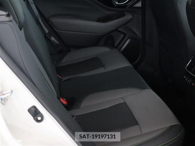 Subaru OUTBACK 2023-03 220560-13
