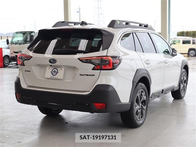 Subaru OUTBACK 2023-03 220560-6