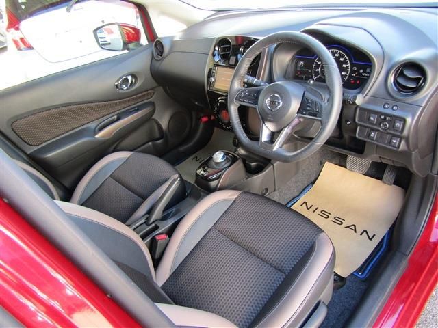 Nissan NOTE 2018-07 21647-5