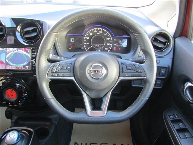 Nissan NOTE 2018-07 21647-10