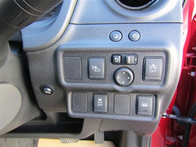 Nissan NOTE 2018-07 21647-16