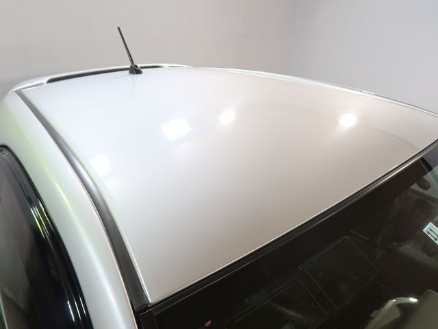 Toyota IQ 2008-11 186935-23