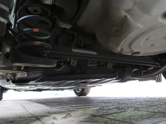 Toyota IQ 2008-11 186935-29