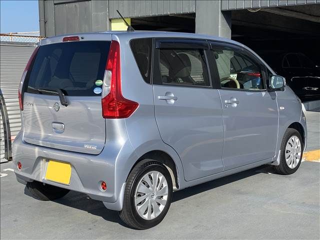 Nissan DAYZ 2016-09 10671-3