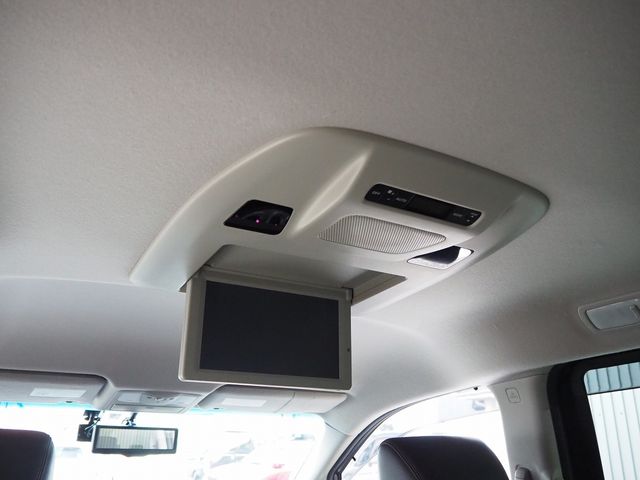 Nissan ELGRAND 2015-09 12078-13