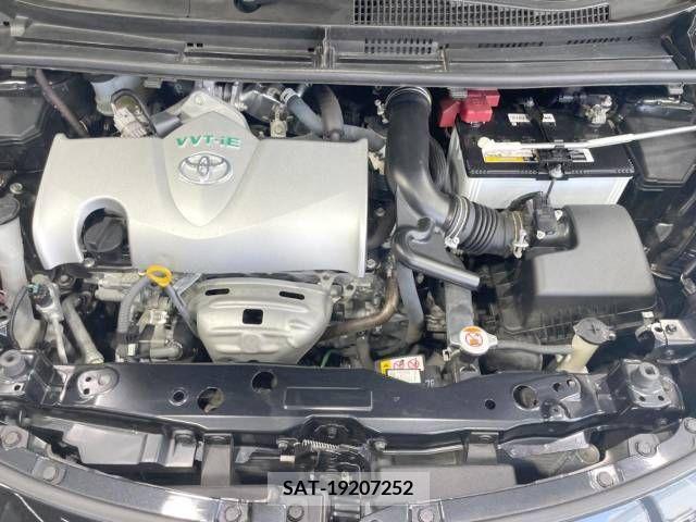 Toyota SIENTA 2019-02 350886-18