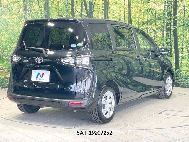 Toyota SIENTA 2019-02 350886-17