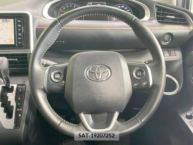 Toyota SIENTA 2019-02 350886-11